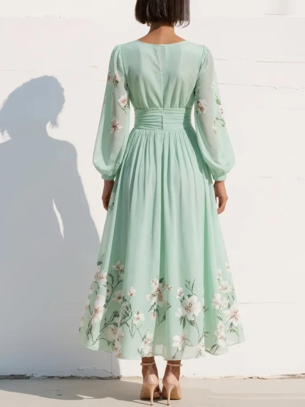 Abito Midi Plissettato Floreale in Chiffon Verde Chiaro con Scollatura a V