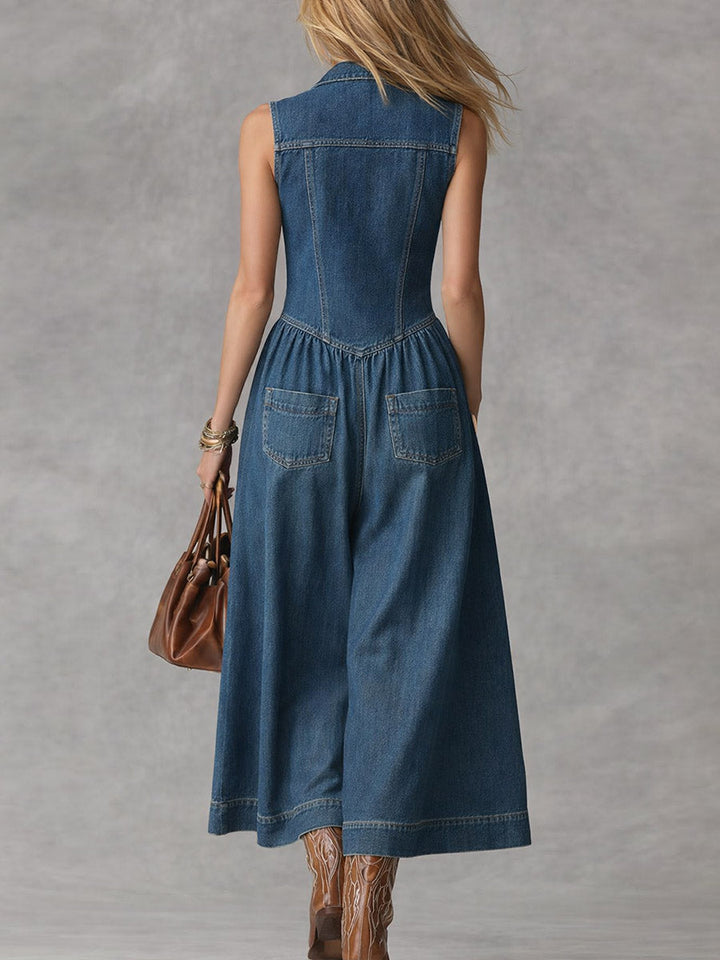 Salopette ampia in denim senza maniche da donna con colletto a revers